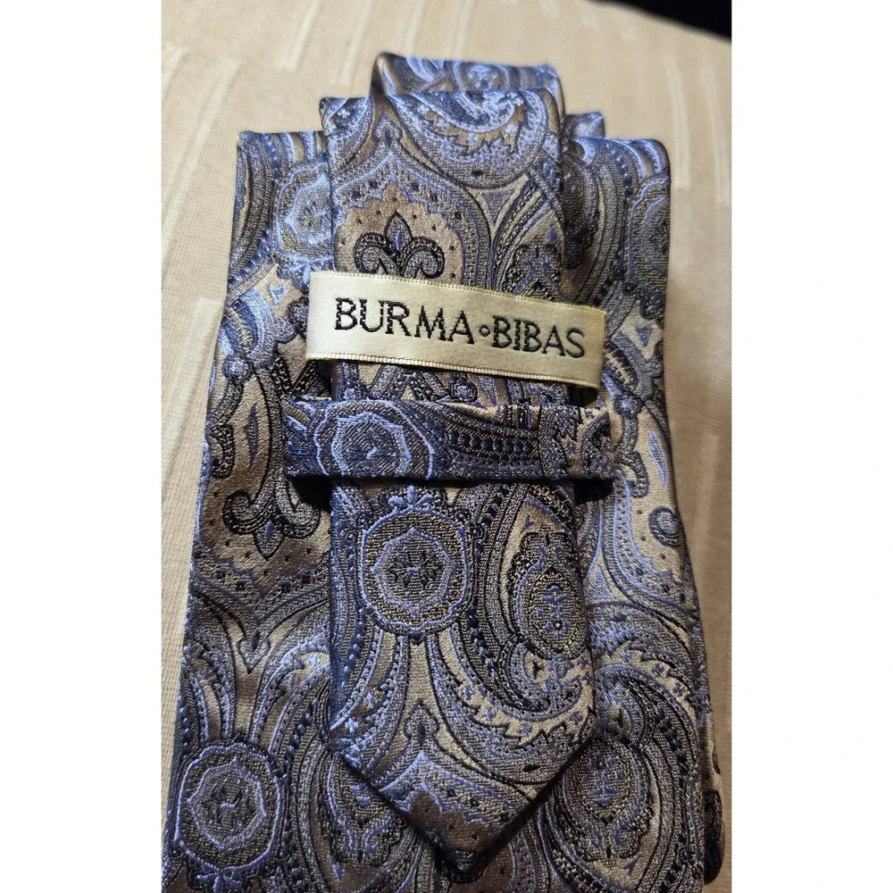 Birma Bibas Men's Necktie Blue/Gold Paisley Jacquard‎ 100% Silk